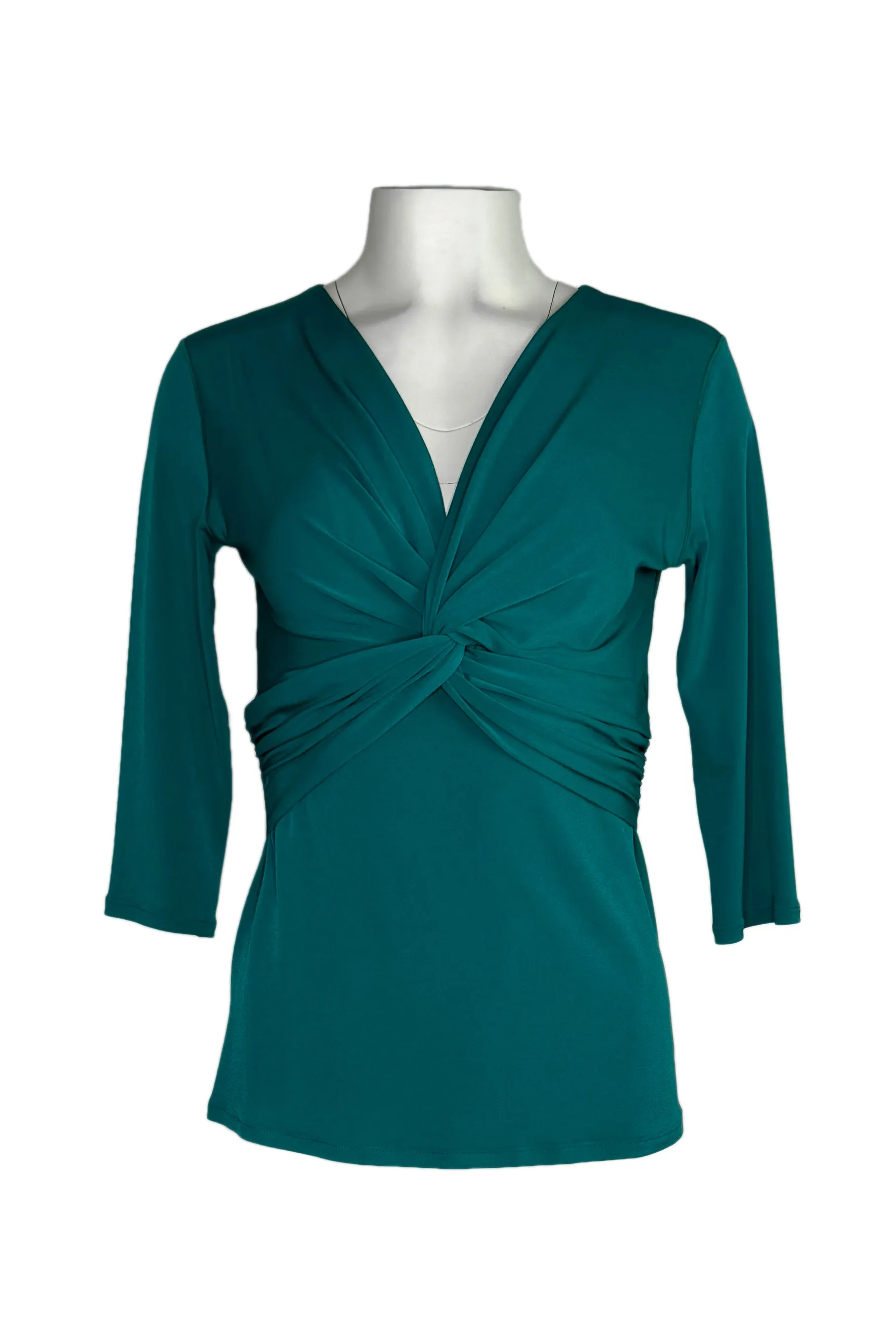 3/4 sleeve twist U top