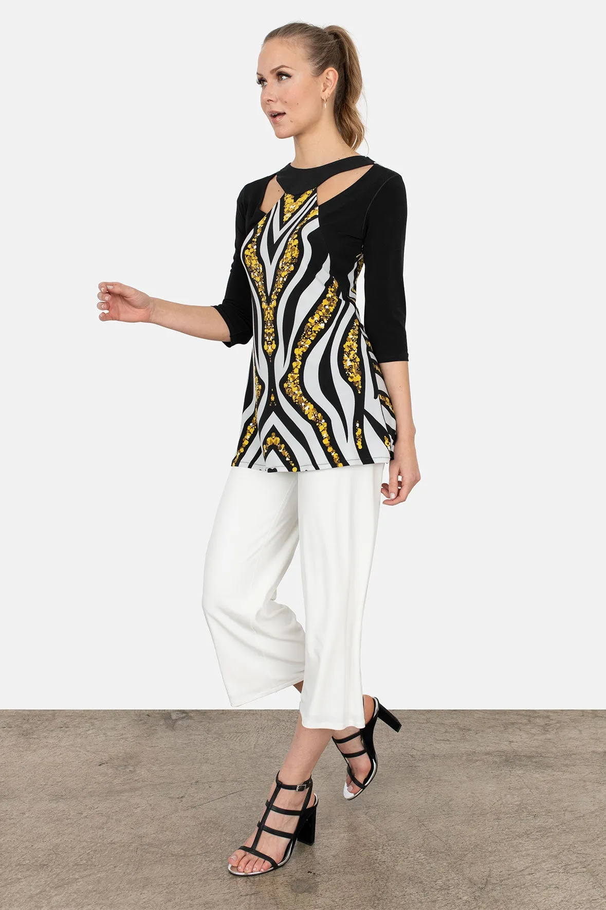 3/4 SLV Contrast Pieces & Holes NB Tunic