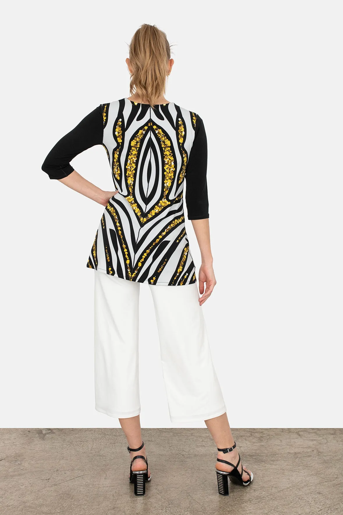 3/4 SLV Contrast Pieces & Holes NB Tunic