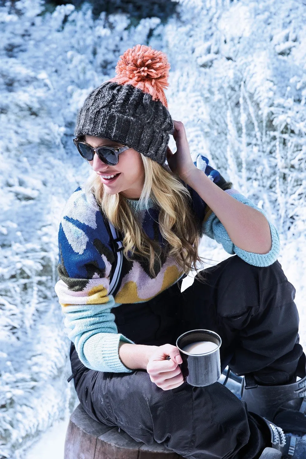 Apres Beanie | OXFORD NAVY/MUSTARD