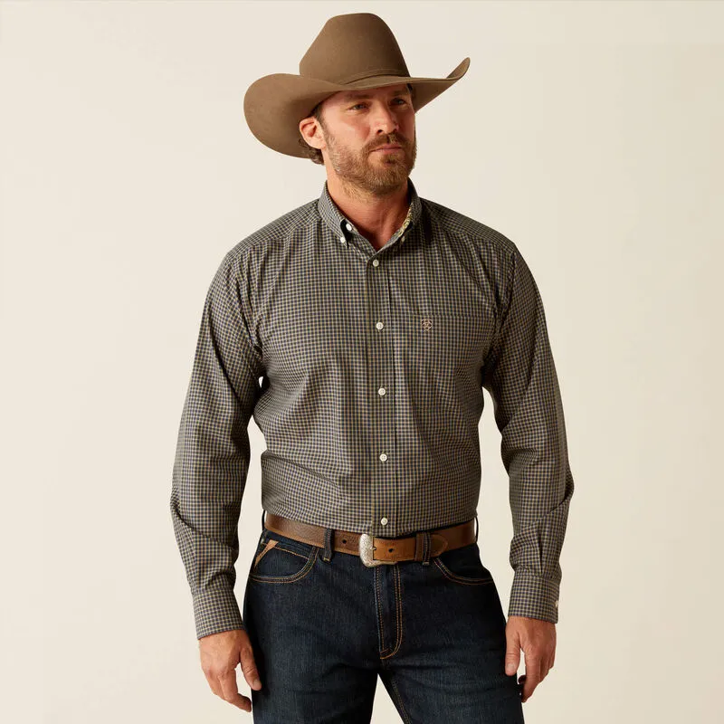 Ariat Wrinkle Free Ferris Classic Shirt