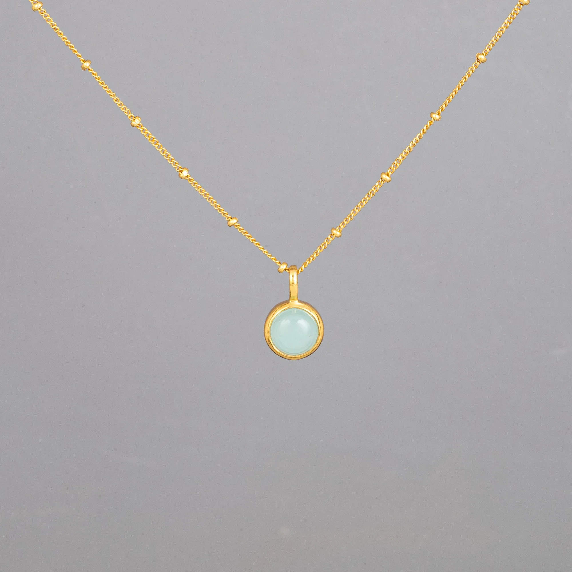 Dew Drops Aqua Calcedony Round Pendant Necklace Gold