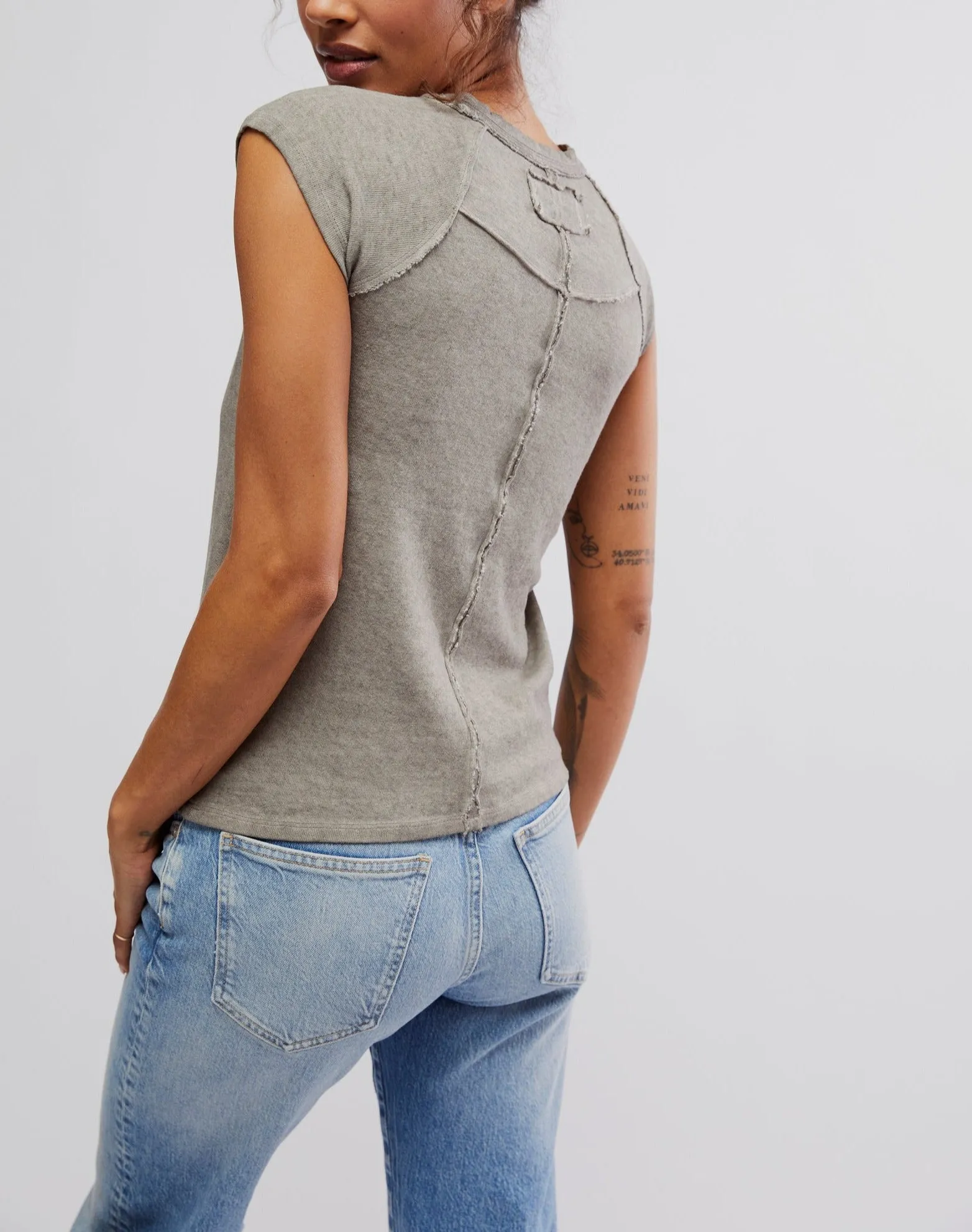 Riley Tee